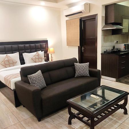 When In Gurgaon - Artemis Hospital 1 Min Walk, Fortis & Medanta 4 Mins Drive エクステリア 写真